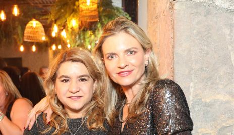  Carmenchu y Francine Coulón.