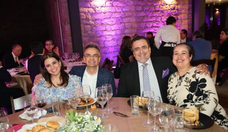  Alejandra Retes y Octaviano Gómez.