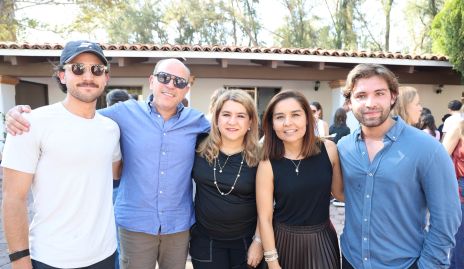  Santiago, Roberto, Carmenchu, Lorena Torres y Daniel Carreras.