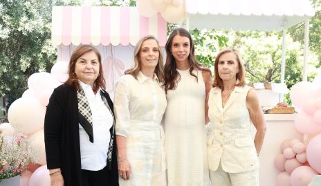  Rosa Maria Valladares, Isa Gaviño, Charo Valladares y Mari Pepa Valladares.