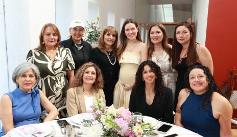  Tere Dimas, Tere Zavala, Carla Mora, Blanca, Lía  Ayala, Alma Aguilar, Rocío Morales García y Fátima Naranjo.
