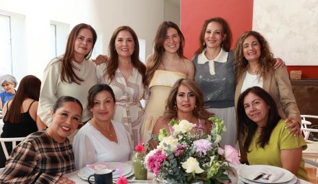 Mirtala Rodríguez, Maru Villareal, Claudia Arias, Daniel Savre Montes, Roxana Salazar, Graciela Valdes.