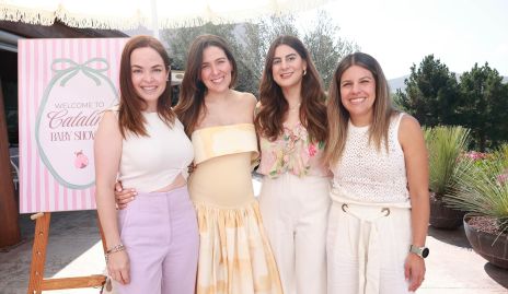  Jocelyn Cano y Amigas.