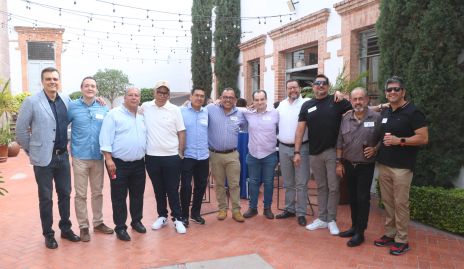  Jorge, Alejandro, Fernando, Francisco, Morán, Carlos, Augusto,Hector, Teo y Miguel.