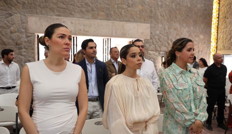  Las madrinas de Nicolás.