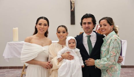  Michelle Cano, Natalia Gaviño, Nicolás Gómez, Guillermo Gómez y Ani Gómez.