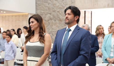  Karina Hernández y Marcelo Lozano, padrinos de Oscar.