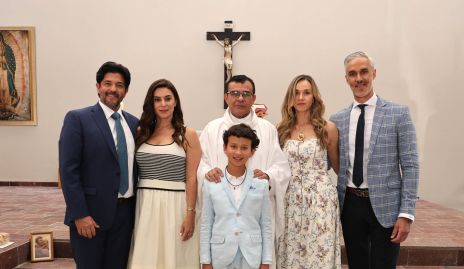  Marcelo Lozano, Karina Hernández, Oscar Estrada, Padre Salvador, Marcela Rubio y Oscar Estrada.