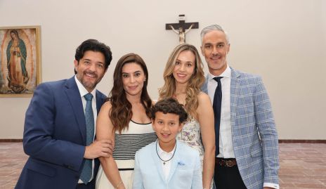  Marcelo Lozano, Karina Hernández, Marcela Rubio y Oscar Estrada con Oscar.