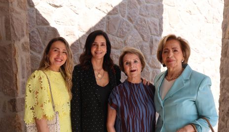  Gris Rubio, Gaby Estrada, Patricia Nieto y Doris Azuara.