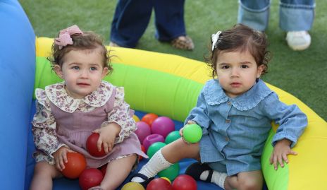  Carlota y Fernanda Martínez.