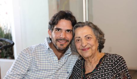  Anuar Zarur y Sonia de Zarur.