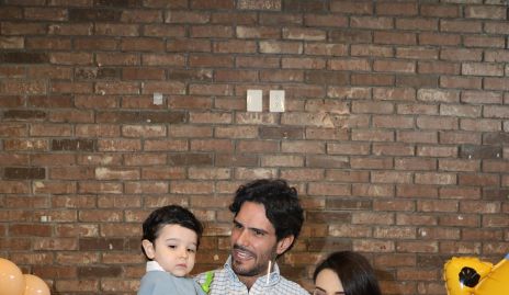  Anuar Zarur, Anuar Zarur y Miriam Ortiz.