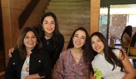  Gabriela, María José, Ana Karen y Nadia Rangel.