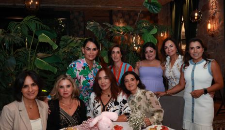  Marily de Tobías, Alejandra Ávila, Alejandra Gutiérrez, Elsa Tamez, Coquito Vargas, Mari Carmen Galarza, Carla Saucedo, Marily de Tobías, Lorena Herrera y Elvira Sánchez.
