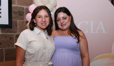   Valentina Orozco y Andrea Gutiérrez.