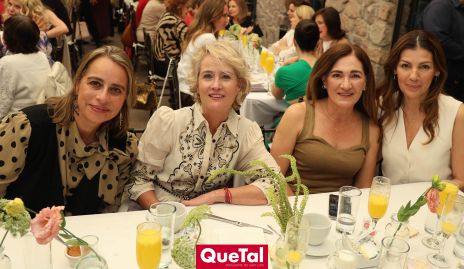  Meritchell Galarza, Güera Valle, Anita Anaya y Consuelo Fernández.
