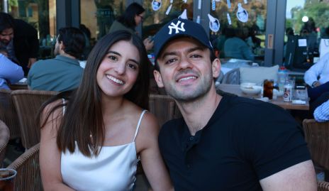  Fernanda Reyes y Alfredo Abud.