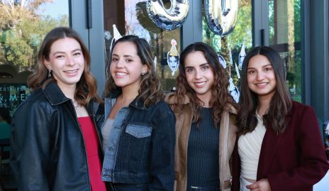  Natalia Gordoa, Ani Gómez, Paula Gómez y Paty Cervantes.