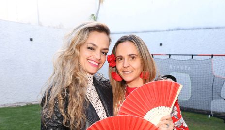  Vero Alvarado y Bibi Perea.