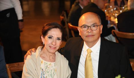  María Eugenia Díaz Infante y Juan Romo.