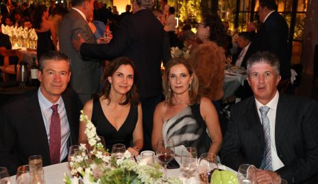  Toño Mendizábal, Rocío Nieto, Claudia Díaz Infante y José Antonio Hernández.