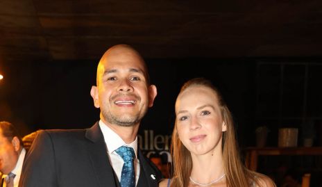  Carlos Buendía y Wendy García.