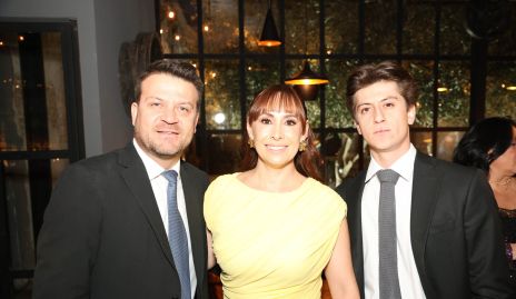  Luis Kury, Isabel Obregón y Luis Kury.