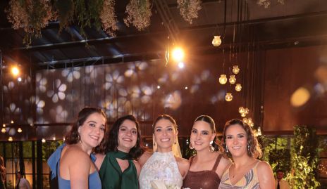  María Meade, Marcela Duque, Sofía Hernández, Bárbara González y Lucila Andrade.