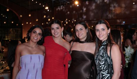  Marily Tobías, Pepi Tobías, Ana Benavente y Paola.