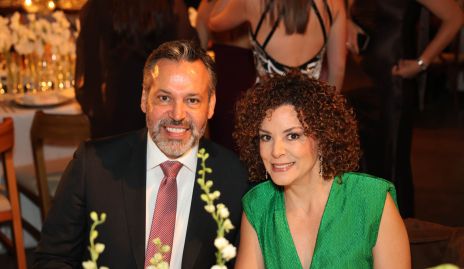  Jorge Luis Morales y Patricia Álvarez.