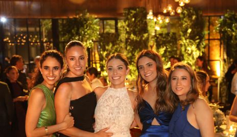  Primas Hernández, Javiera, María Paula, Sofía, María Dolores y Sofía.