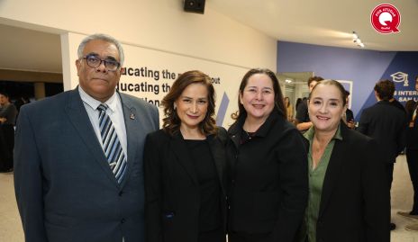  Daniel Dávila, Flor Perea, Itzel Ojeda y Mari Carmen Alfaro.