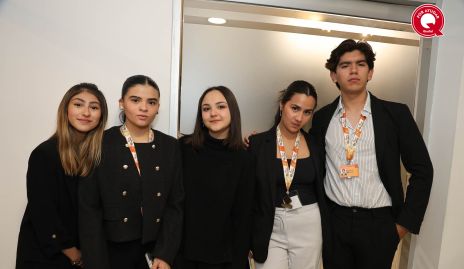  Valentina Amparán, Carla Marques, Sofía Hernández, Valentina  Aguilar y Misael.