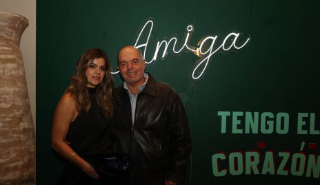  César Morales y Jezmin Sarquis.