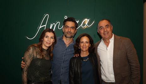  Consuelo Fernández y Mario Macías con Daniela Coulón y Fernando López.