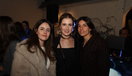  Paulina Aldrett, Macarena y Ana Lucía.