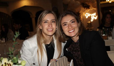  Gabi Alvarado yElizabeth Treviño.