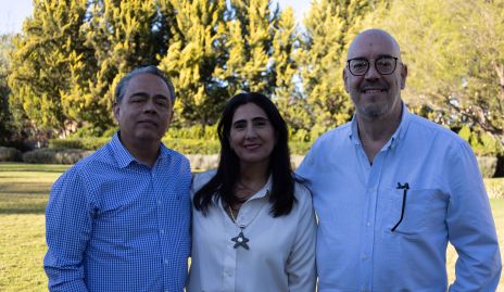  Esteban Acosta, Gema de la Vega y Ignacio Ramírez.