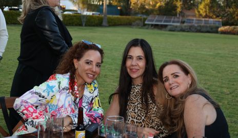  Aída Blanco, Mariela Almazán y Claudia Pillado.