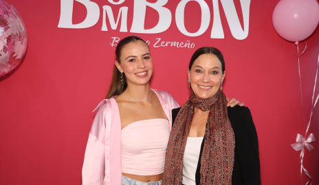  Carolina Zermeño y Ana Saldaña.