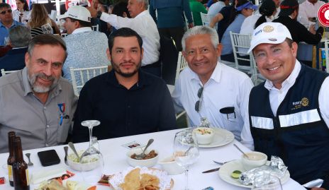  Jesús Arroyo, Eduardo Ayala, Jorge Ayala y Manuel.