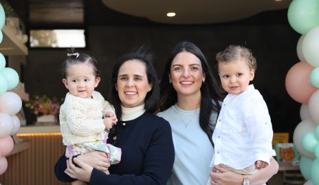  Alessandra, Ale Aranda, Joaquín y Gaby González.