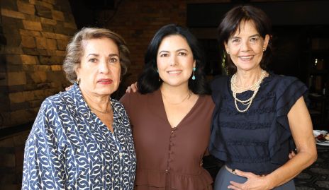  Socko Ortiz, Christianne Esper y Mayita Aguirre.