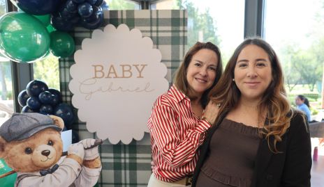  Diana Guel y Diana Olvera.