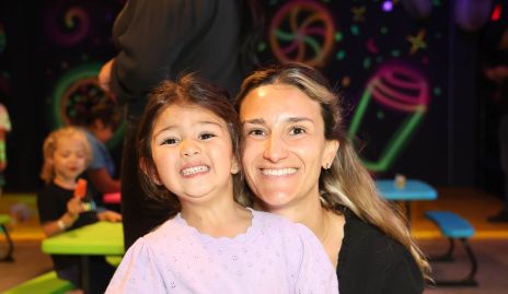  Mariana Castillo y María José Moya.