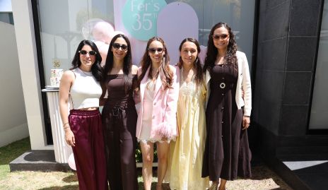  Daniela González, Isabel Villanueva, Fer Paredes, Cristina Massa y Rocío Huerta.