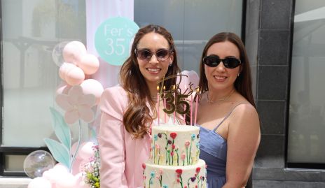  Fer Paredes y Paty De Antuñano.