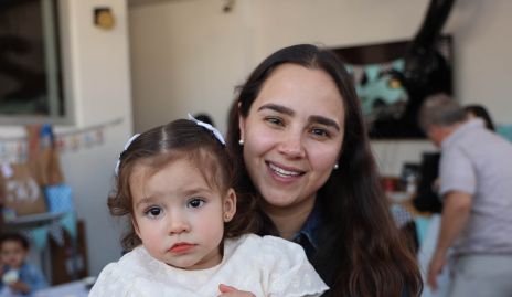  Bárbara Kasis y Bárbara Mejía.