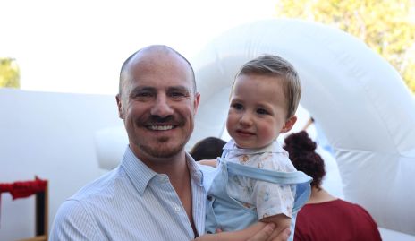  Pato y Sebastián Valle.